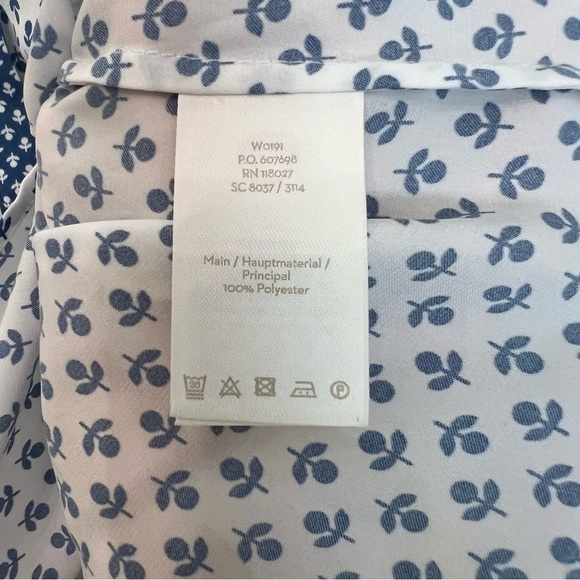 Boden Harriet Colorblock Floral Blouse Blue White US 4 Feminine Contemporary - Picture 5 of 5